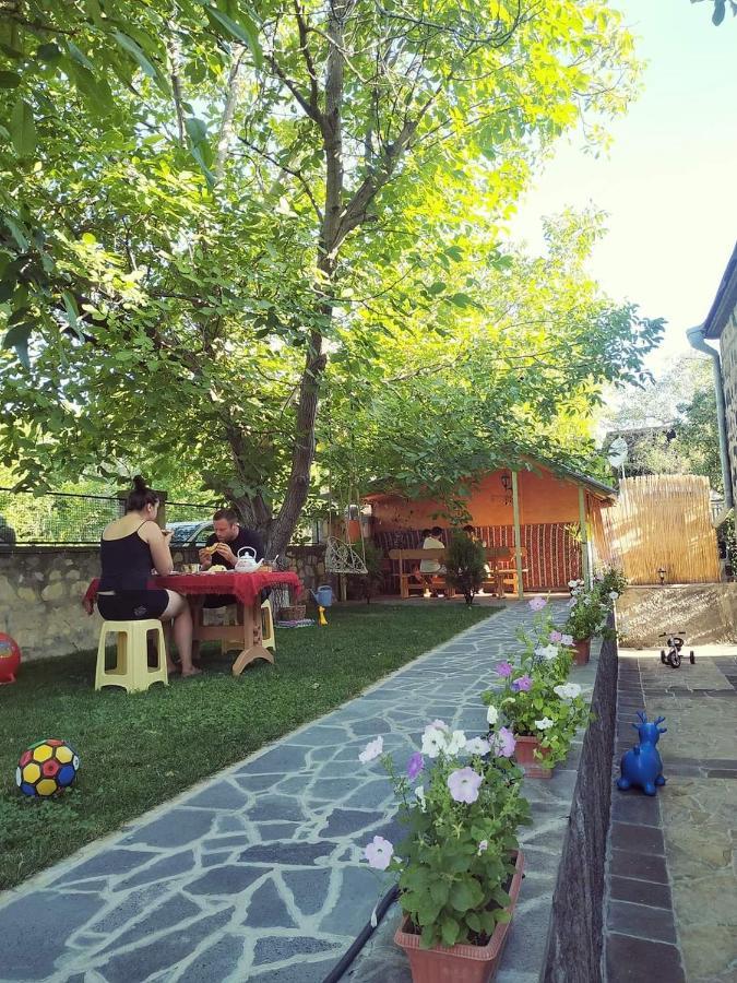 Guest House Nataly Yeghegnadzor Dış mekan fotoğraf