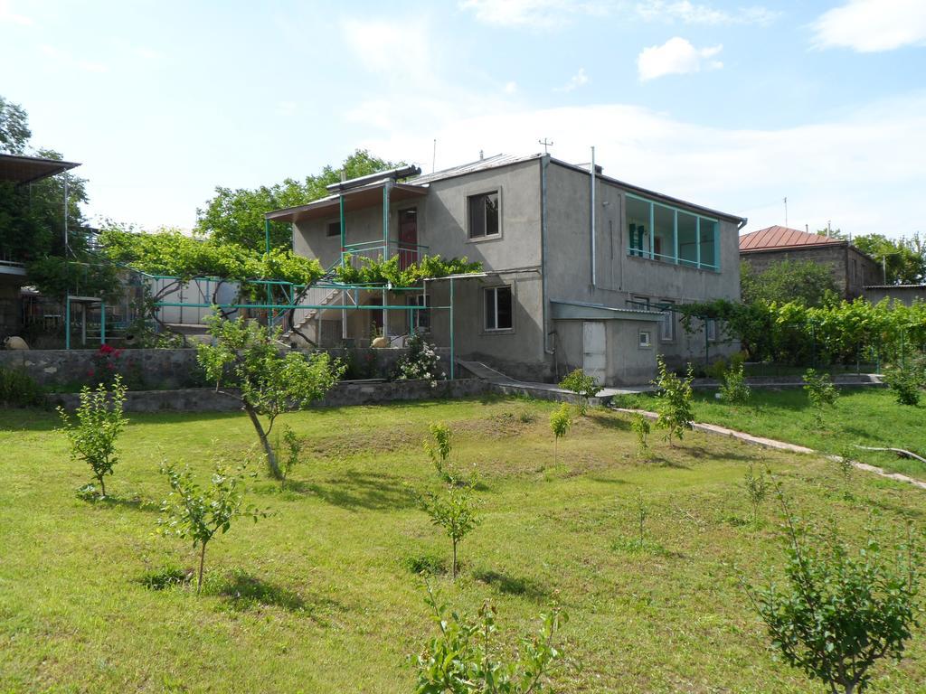 Guest House Nataly Yeghegnadzor Dış mekan fotoğraf