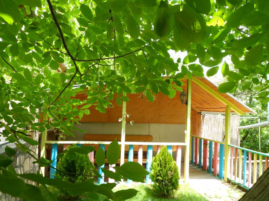 Guest House Nataly Yeghegnadzor Dış mekan fotoğraf