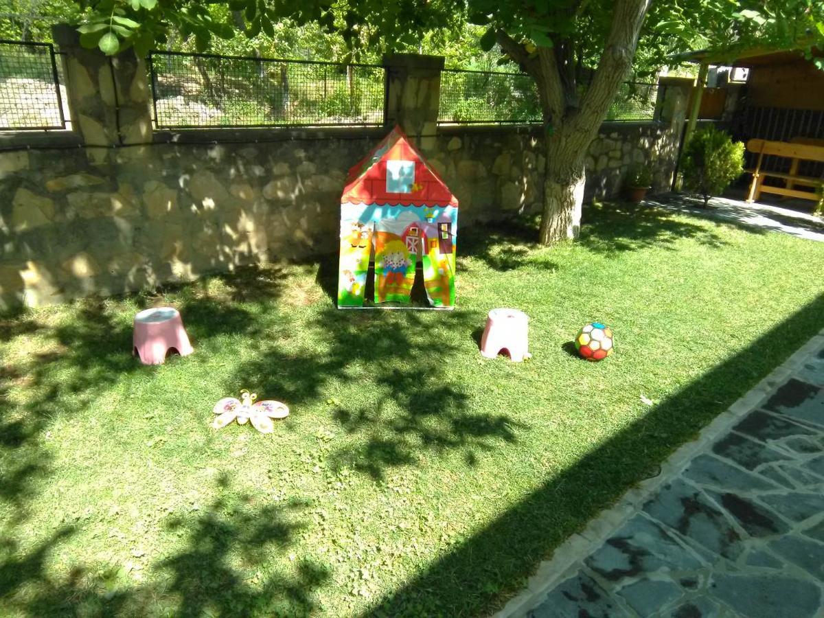 Guest House Nataly Yeghegnadzor Dış mekan fotoğraf