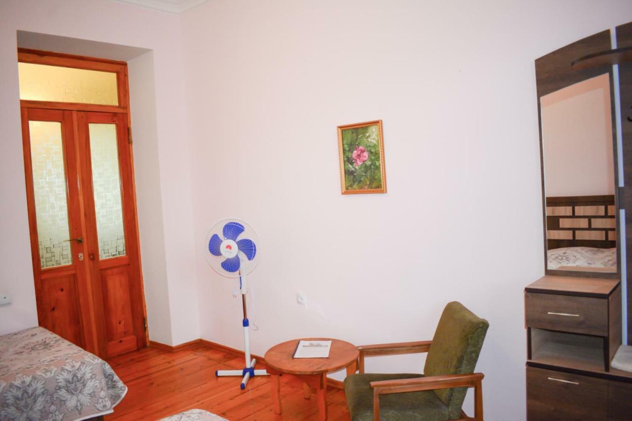 Guest House Nataly Yeghegnadzor Dış mekan fotoğraf