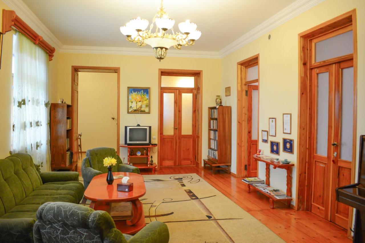Guest House Nataly Yeghegnadzor Dış mekan fotoğraf