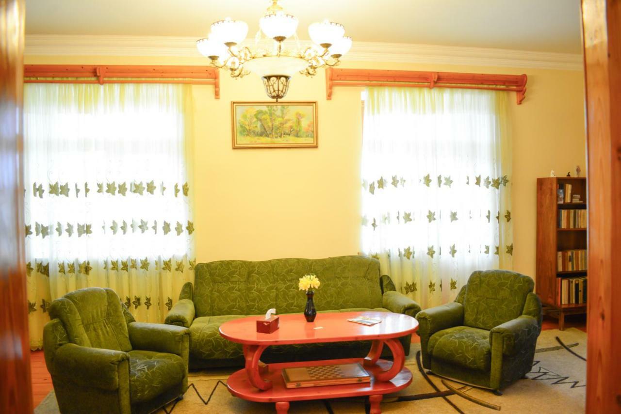 Guest House Nataly Yeghegnadzor Dış mekan fotoğraf