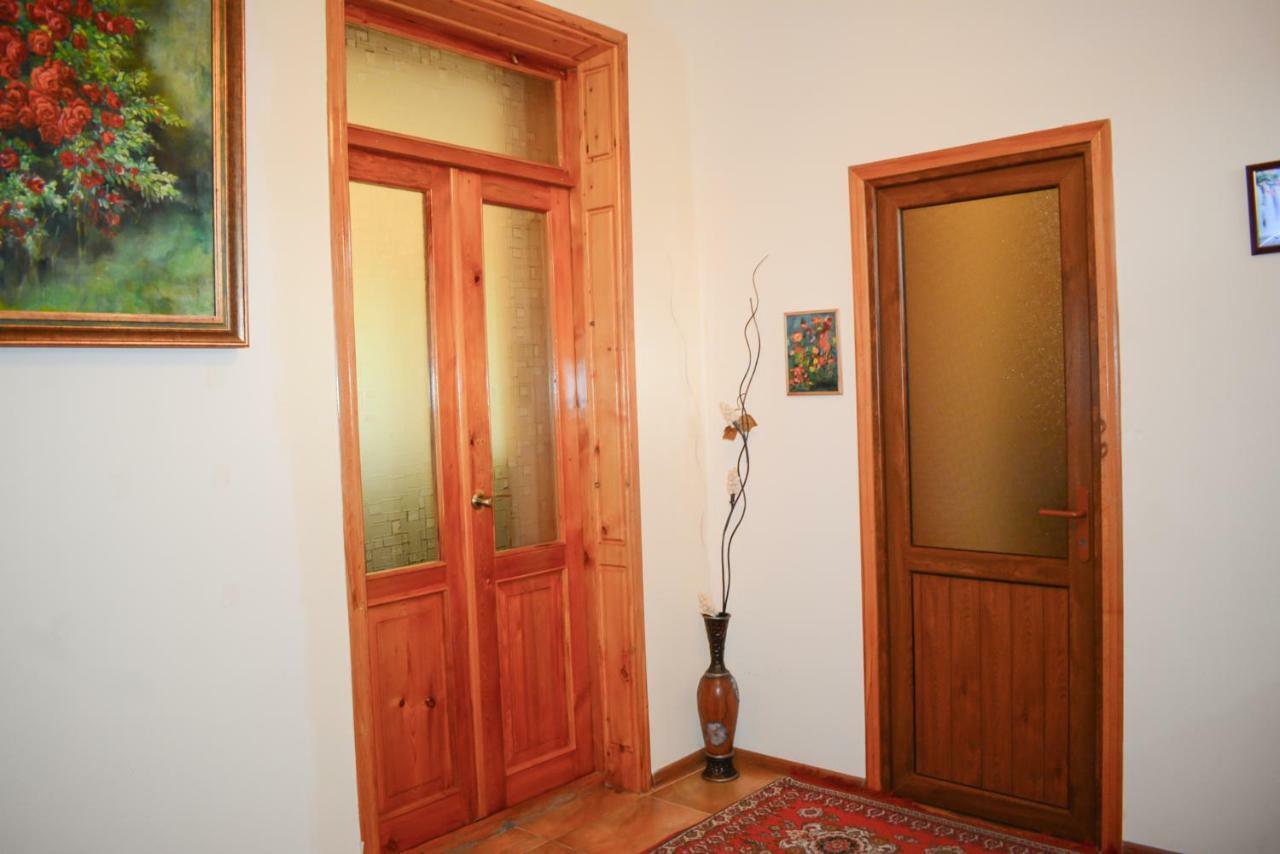 Guest House Nataly Yeghegnadzor Dış mekan fotoğraf
